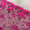Pizzo Ricamato Rose Fucsia e Nero su Tulle
