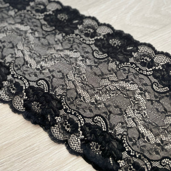 pizzo nero, pizzo ricamato, pizzo floreale, pizzo per intimo, sartoria, handmade, su misura, tessuti