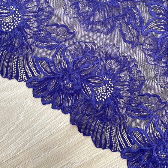 pizzo floreale, pizzo ricamato, pizzo blu elettrico, pizzo per intimo, sartoria, handmade, su misura