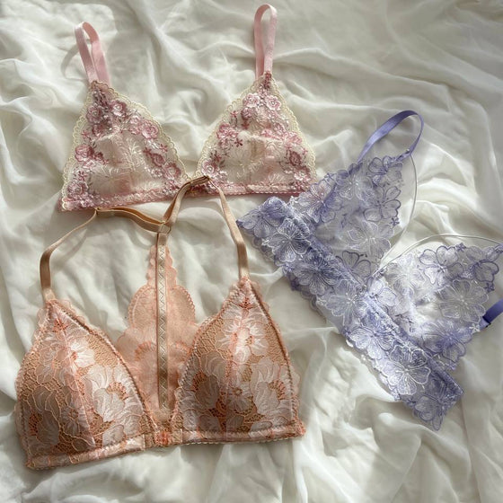 La box con tutti i materiali per il corso "Bralette Master"