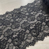Pizzo elastico nero floreale con frange