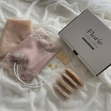  La box con tutti i materiali per il corso Basic Bra modello "Luna", Florie Intimates School