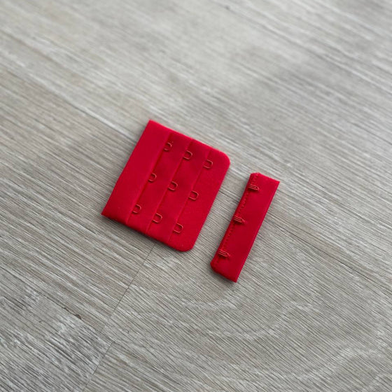 Chiusura rossa 3 ganci per reggiseno chiusura per lingerie 57mm